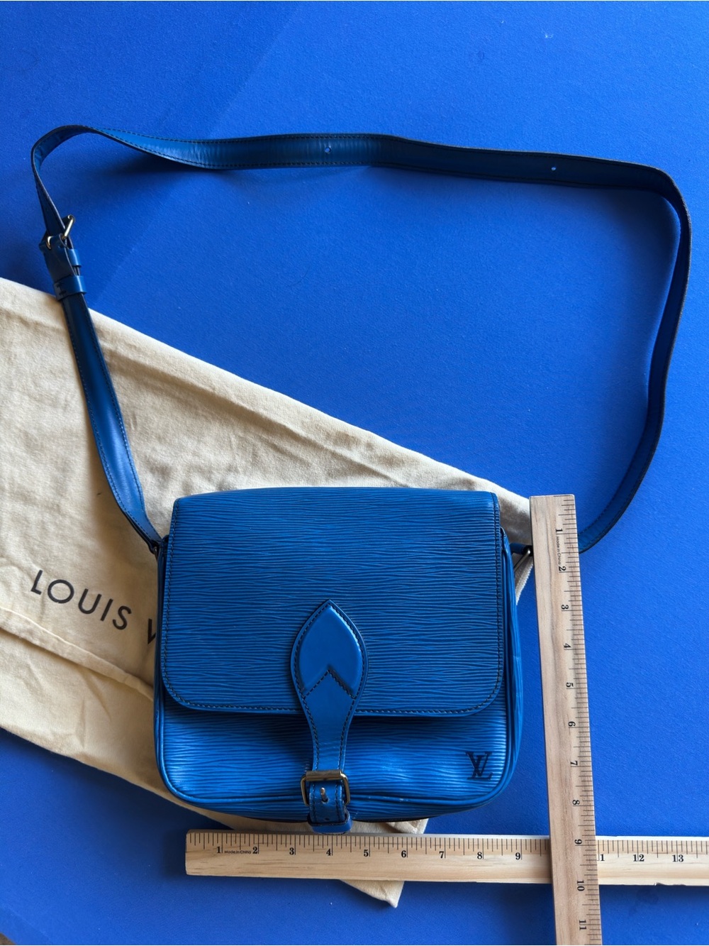 Louis Vuitton Cobalt Blue Epi Leather Shoulder Bag - Picture 12 of 13